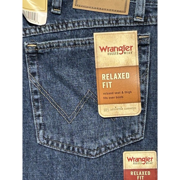 Wrangler Rugged Wear Mens Classic‎ Fit Blue Denim Jeans 38x34 Outdoors Western - Picture 12 of 14